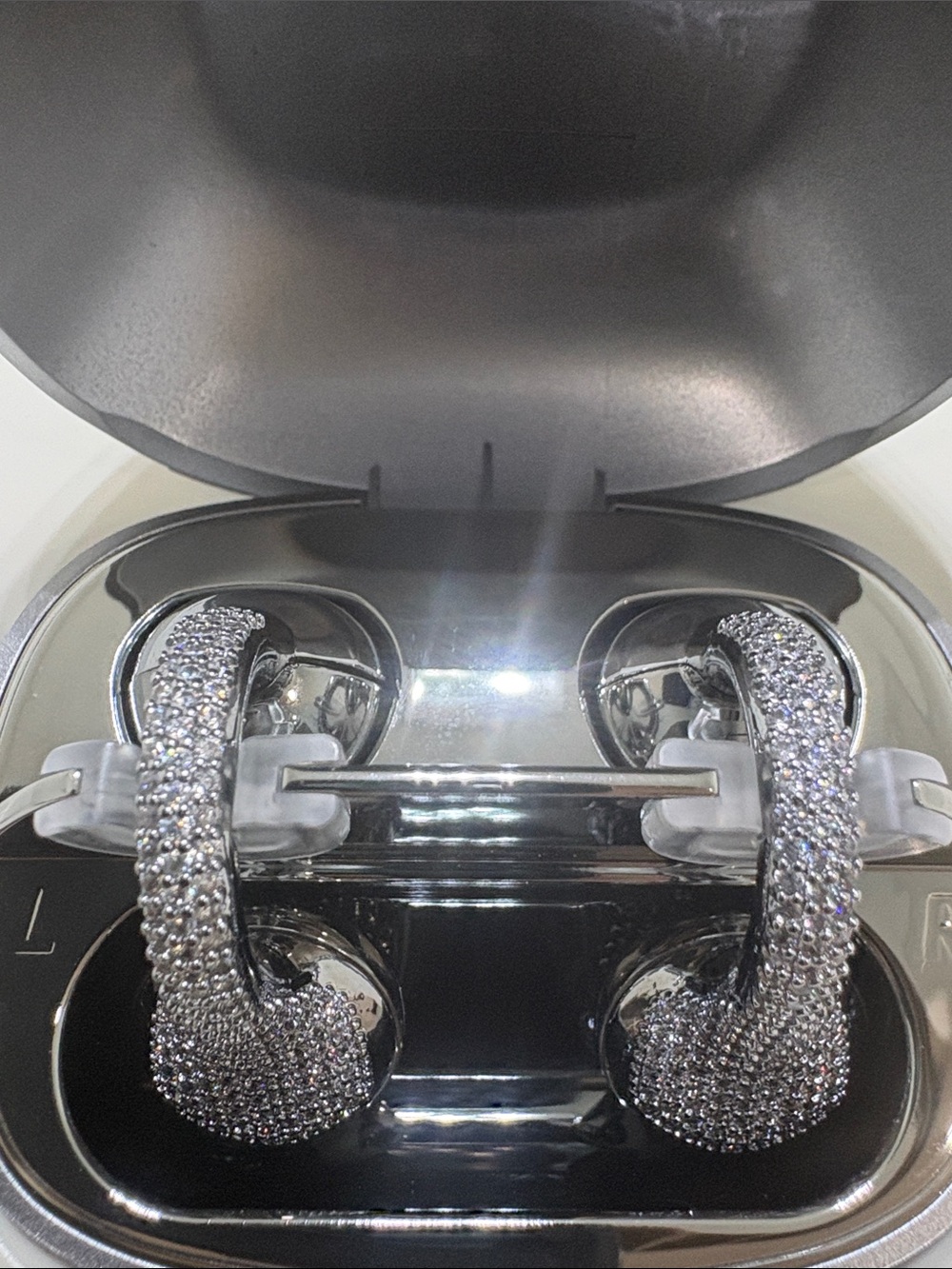 Jewelpods